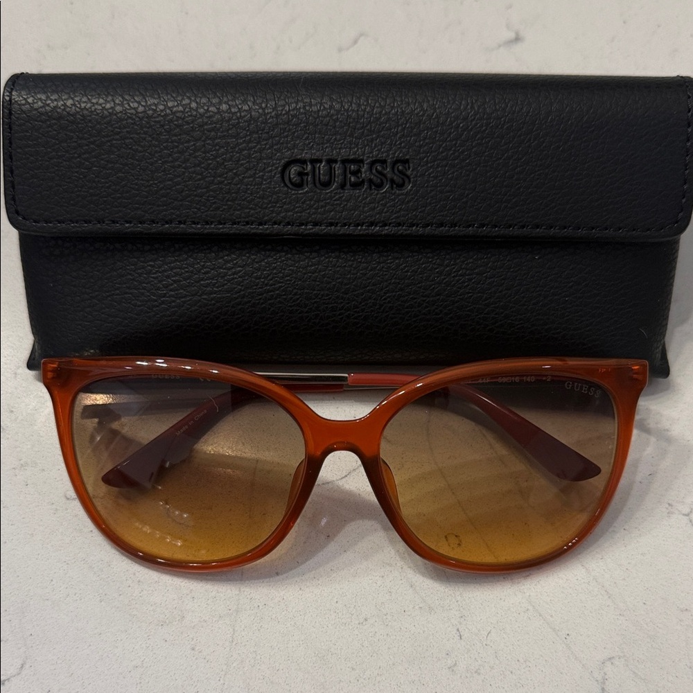 NWOT Guess Women's Sunglasses in Orange Tint
